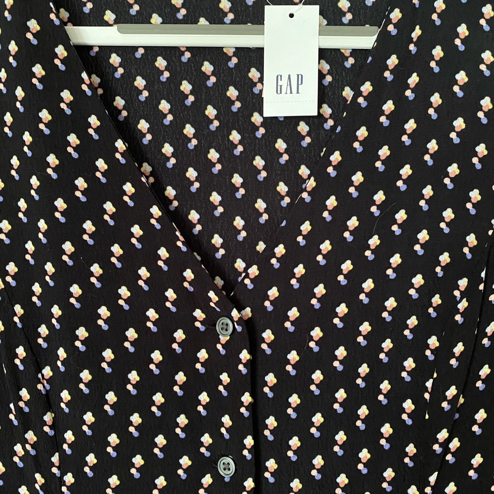 NWT Gap dress, ditsy print on black, button front, pockets size 12 - Picture 7 of 10